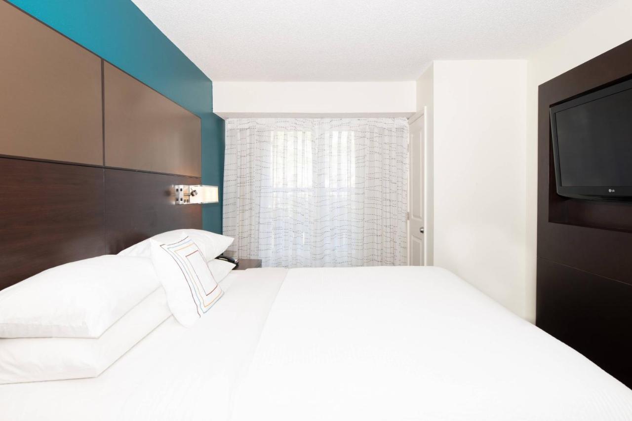 Residence Inn By Marriott Jacksonville Butler Boulevard Exterior foto