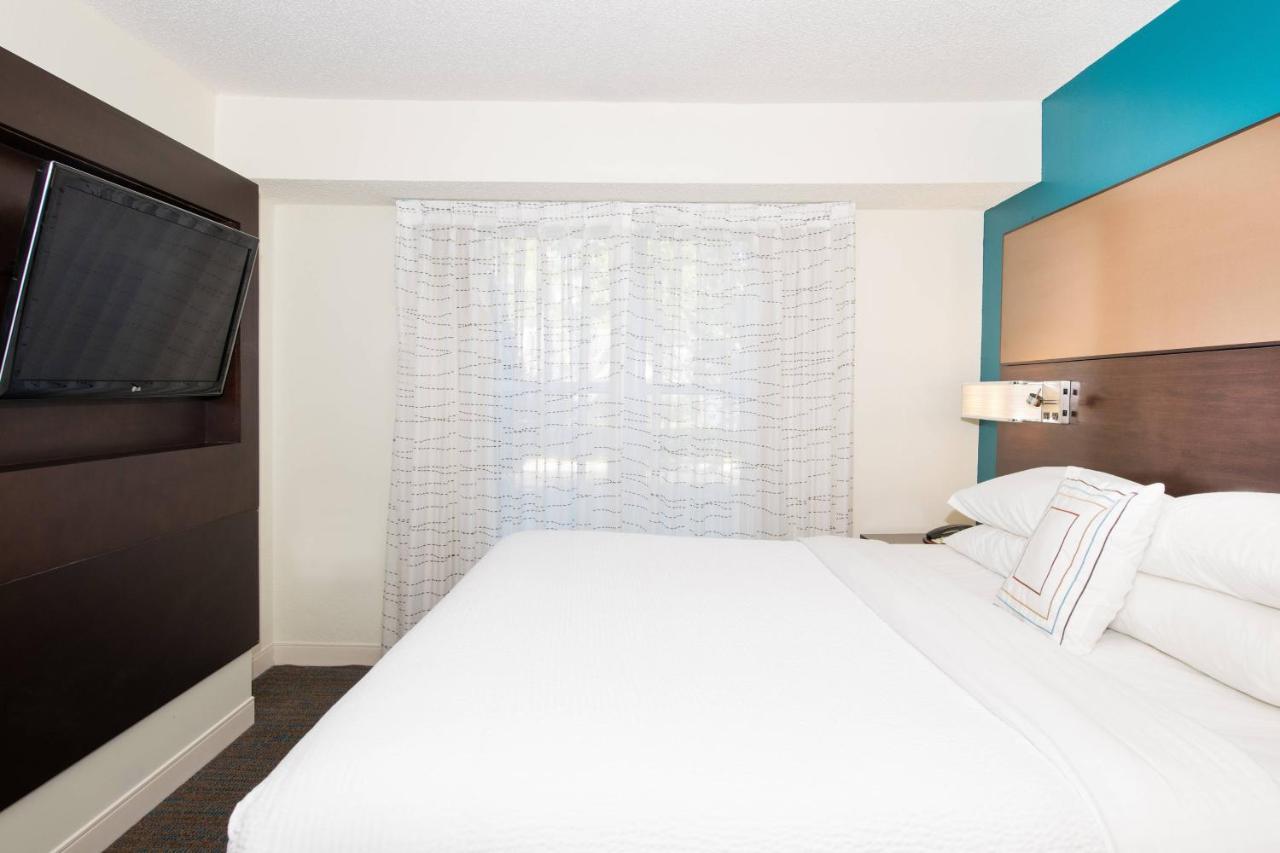 Residence Inn By Marriott Jacksonville Butler Boulevard Exterior foto