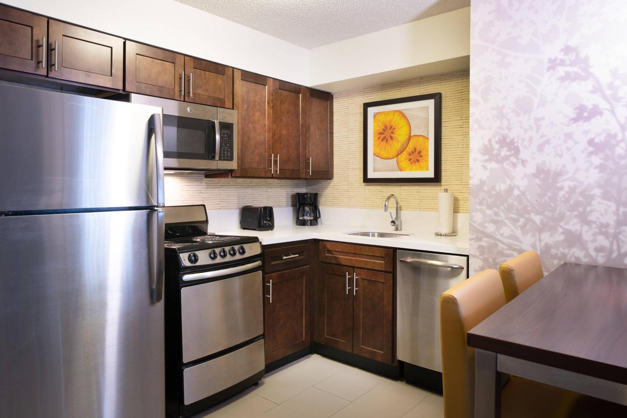 Residence Inn By Marriott Jacksonville Butler Boulevard Exterior foto