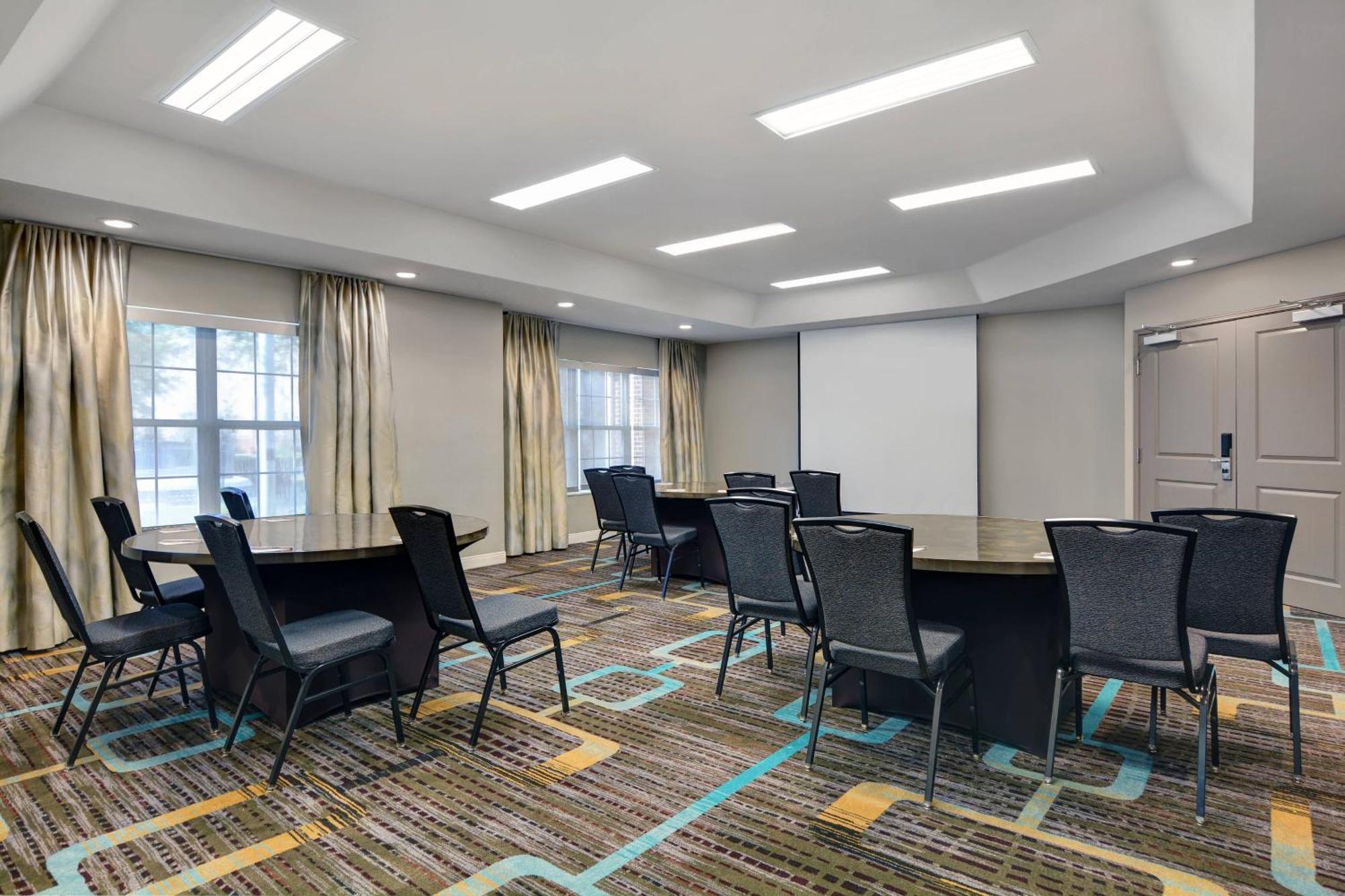 Residence Inn By Marriott Jacksonville Butler Boulevard Exterior foto