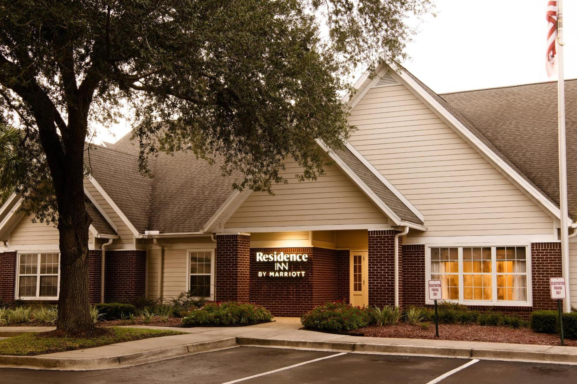 Residence Inn By Marriott Jacksonville Butler Boulevard Exterior foto